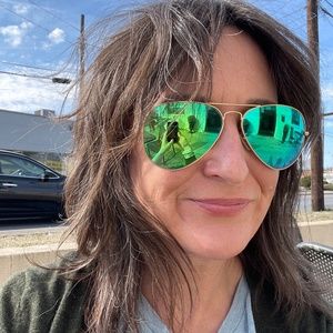 Meet your Posher, Jess